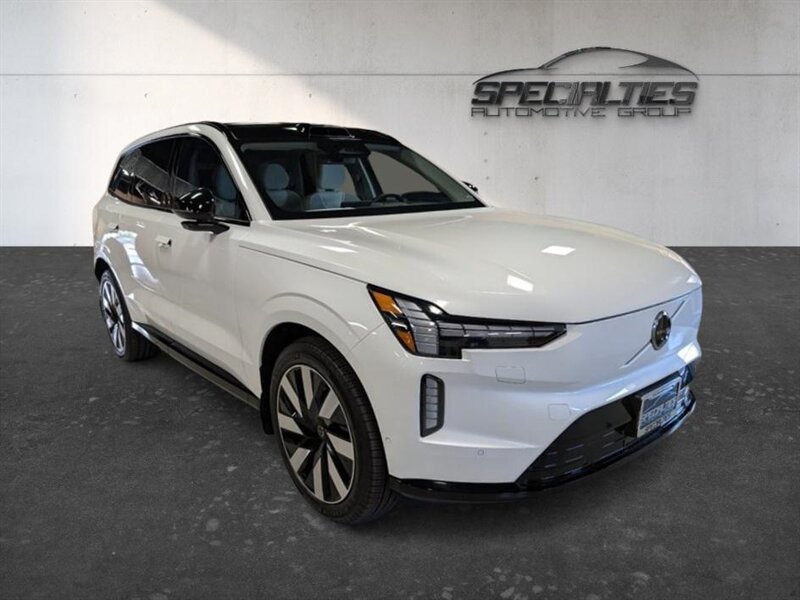 Used 2025 Volvo EX90 Ultra