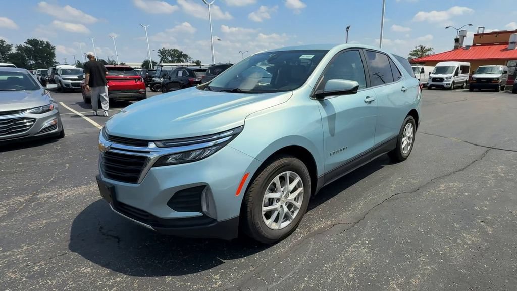 Used 2022 Chevrolet Equinox LT FWD image 4