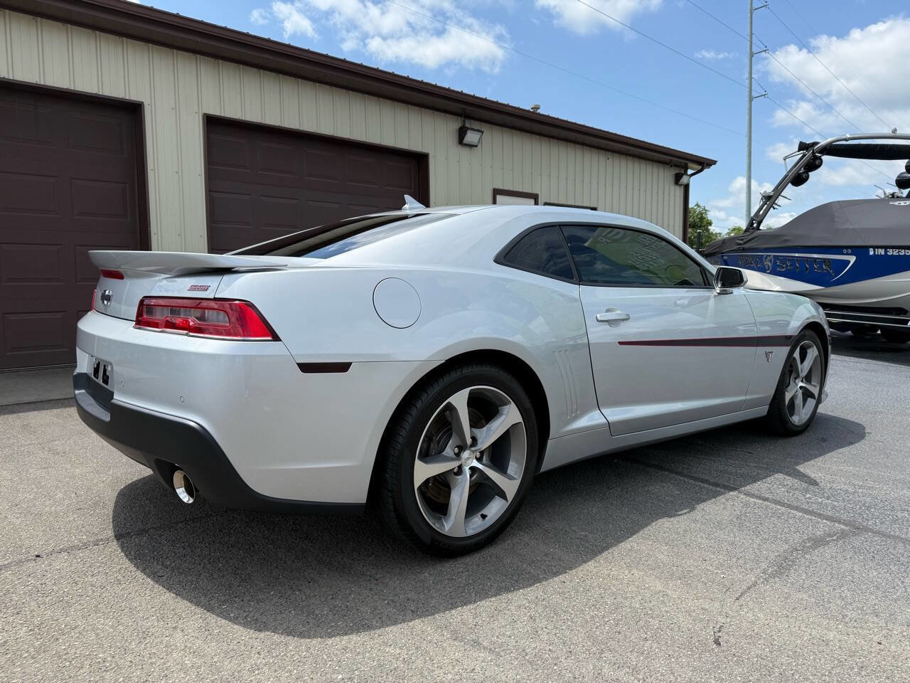 Used 2015 Chevrolet Camaro SS w/ Commemorative Special Edition image 6