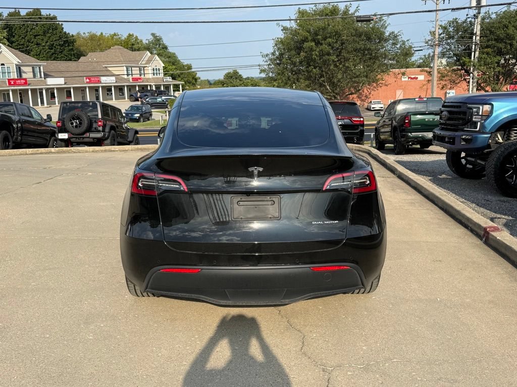 Used 2022 Tesla Model Y Long Range AWD/4WD image 7