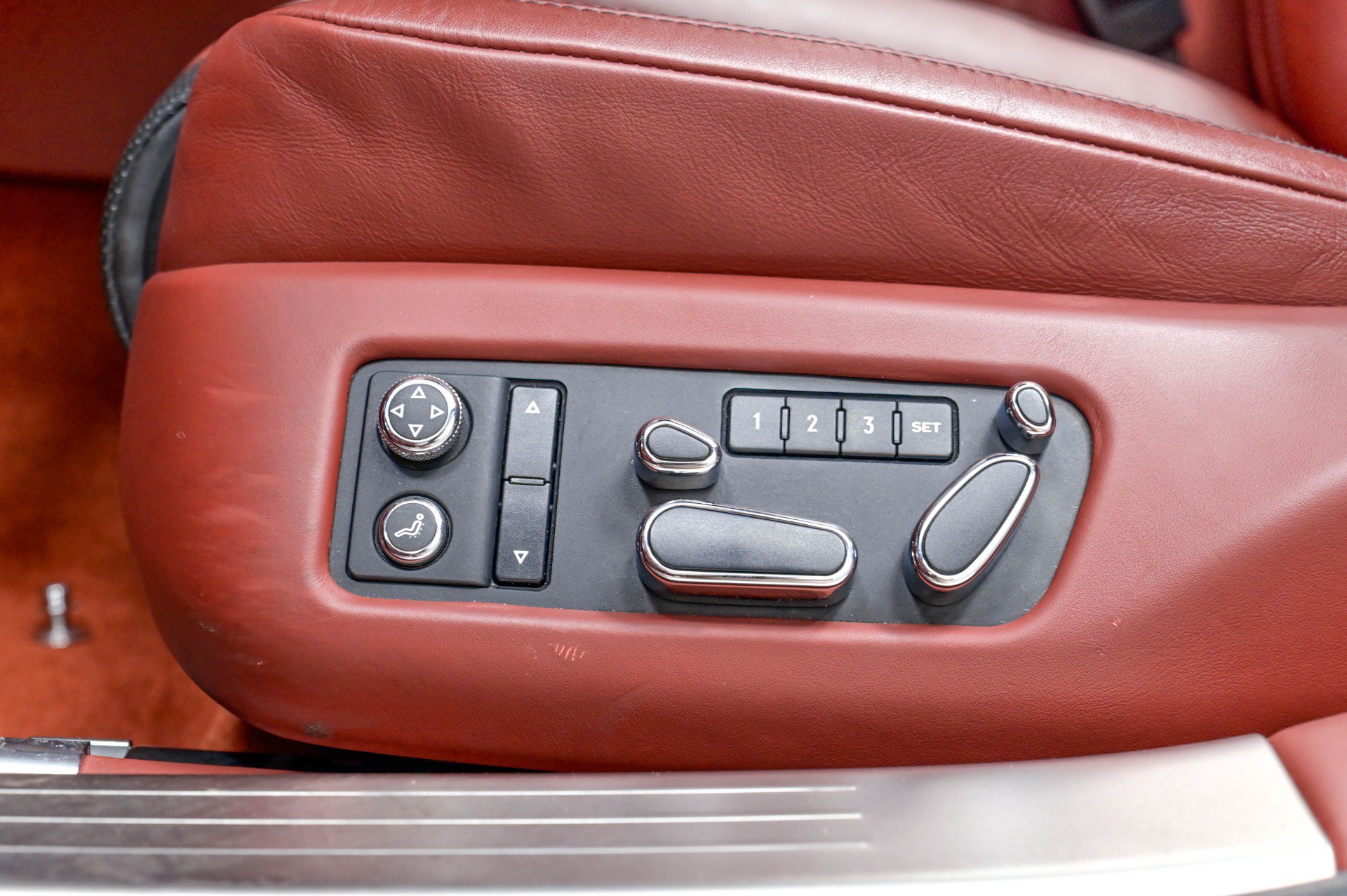 Used 2017 Bentley Flying Spur S W12 AWD/4WD image 16