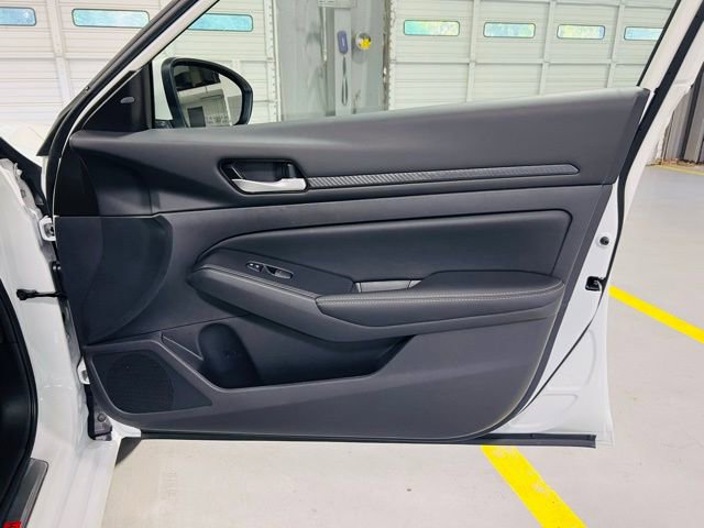 New 2025 Nissan Altima 2.5 SV w/ SV Special Edition Package image 31