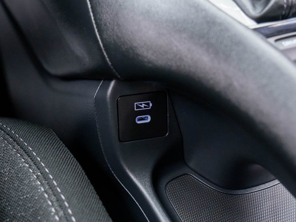 Used 2026 Honda HR-V LX image 28