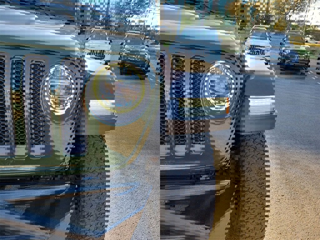 Used 2020 Jeep Wrangler Rubicon w/ Steel Bumper Group image 10