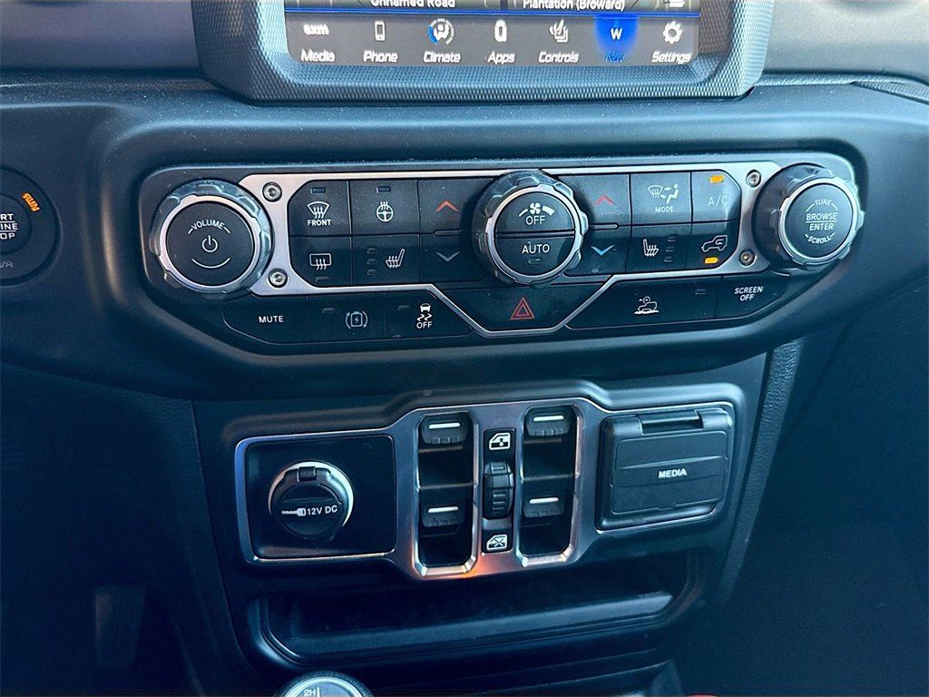 Used 2023 Jeep Wrangler Unlimited w/ Cold Weather Group image 17