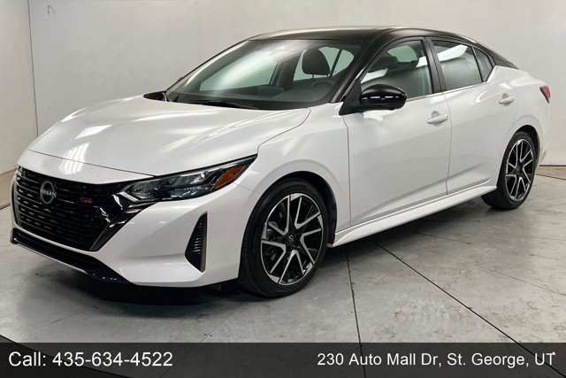 Used 2025 Nissan Sentra SR w/ SR Premium Package image 1