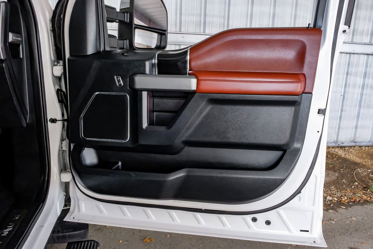 Used 2018 Ford F350 Platinum w/ Platinum Ultimate Package image 45