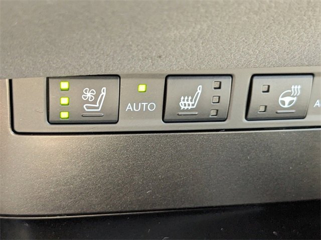 Certified 2025 Lexus ES 350 w/ Premium Package image 22