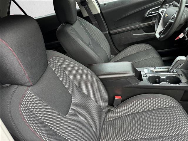 Used 2015 Chevrolet Equinox LT w/ Driver Convenience Package AWD/4WD image 19