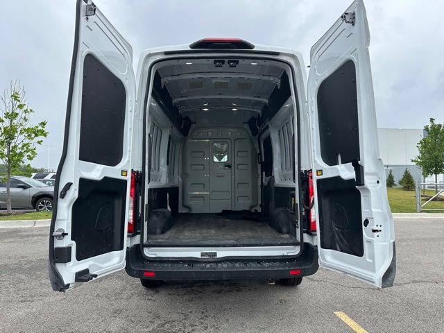 Used 2022 Ford E-Transit 148 High Roof w/ Load Area Protection Package RWD image 10