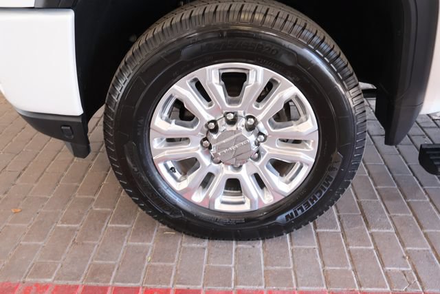 Used 2022 GMC Sierra 3500 Denali AWD/4WD image 11