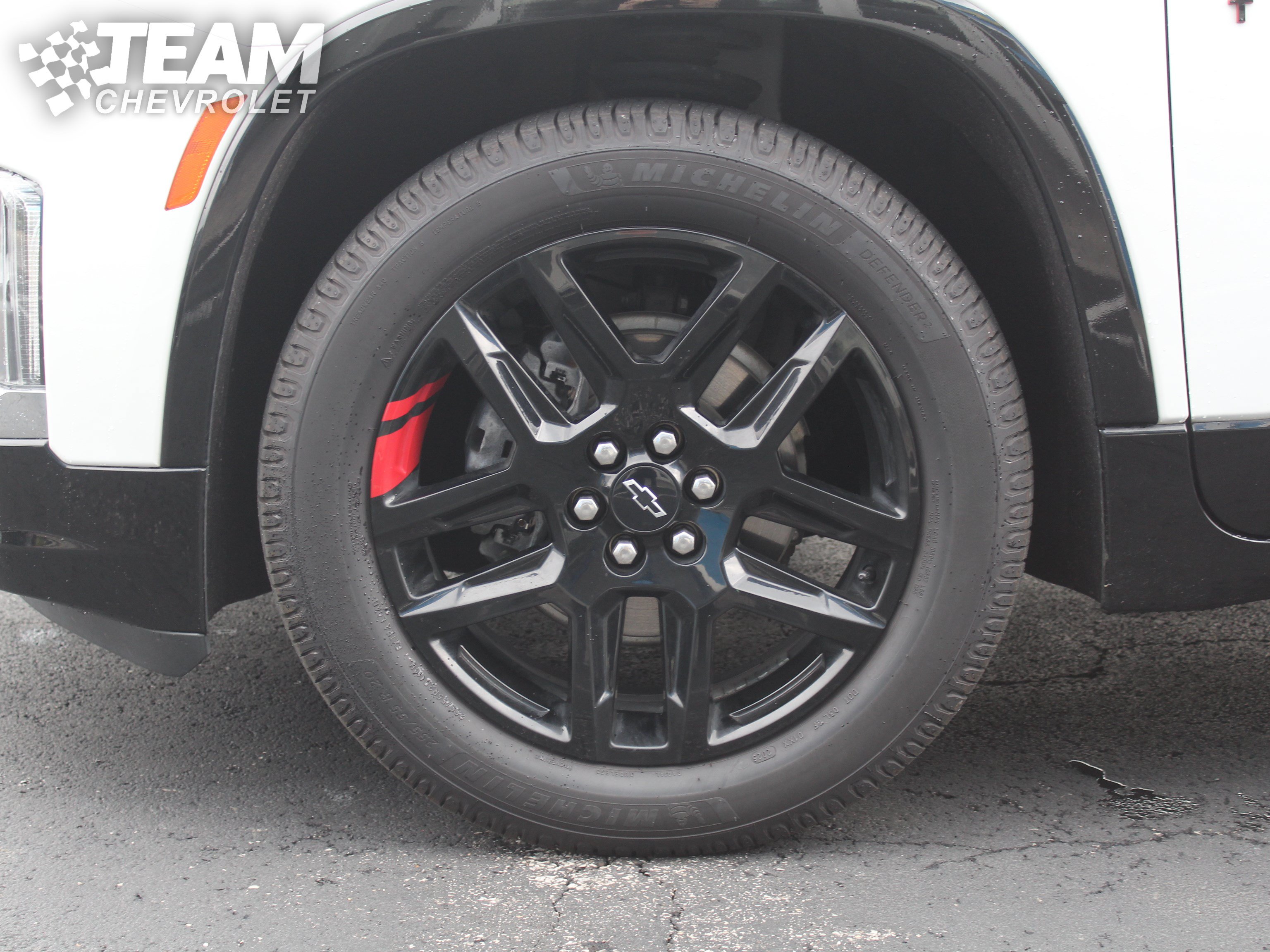 Used 2022 Chevrolet Traverse Premier w/ Redline Edition AWD/4WD image 36