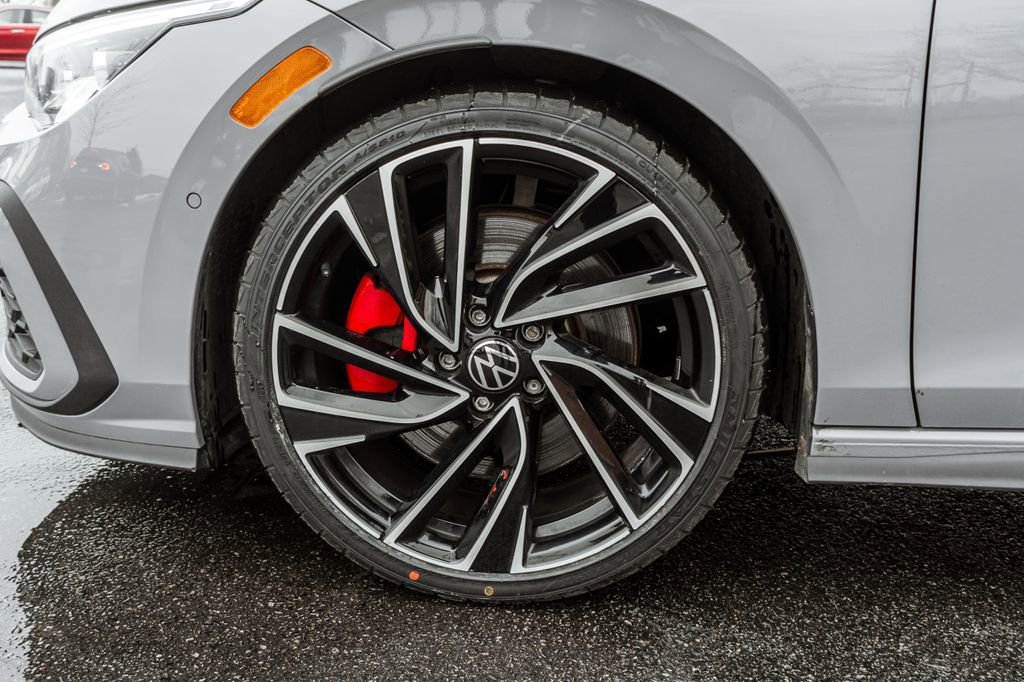 Used 2023 Volkswagen GTI Autobahn FWD image 32
