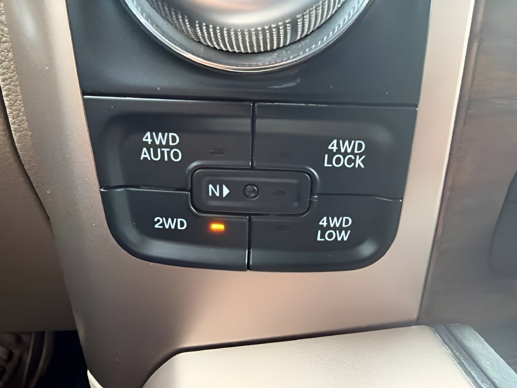 Used 2017 RAM 1500 Laramie Longhorn AWD/4WD image 19