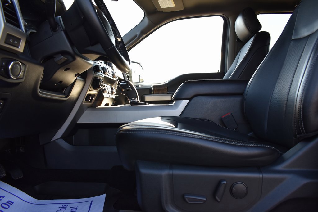 Used 2019 Ford F150 Lariat image 7