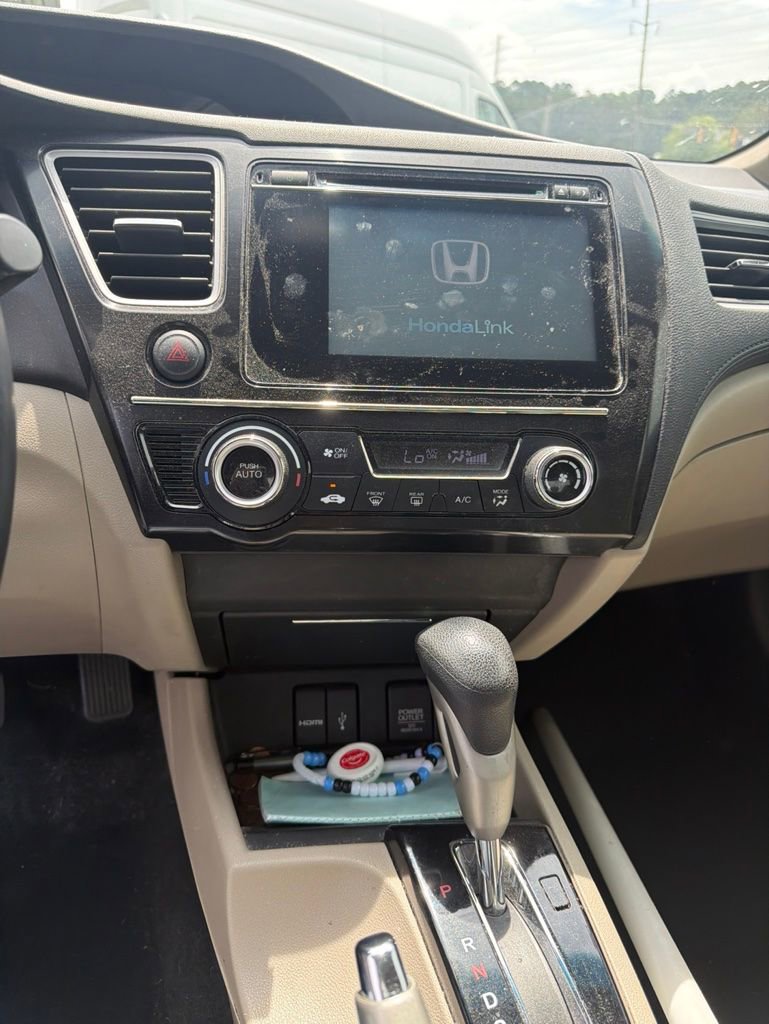 Used 2015 Honda Civic SE image 9