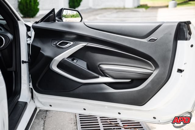 Used 2019 Chevrolet Camaro SS RWD image 70