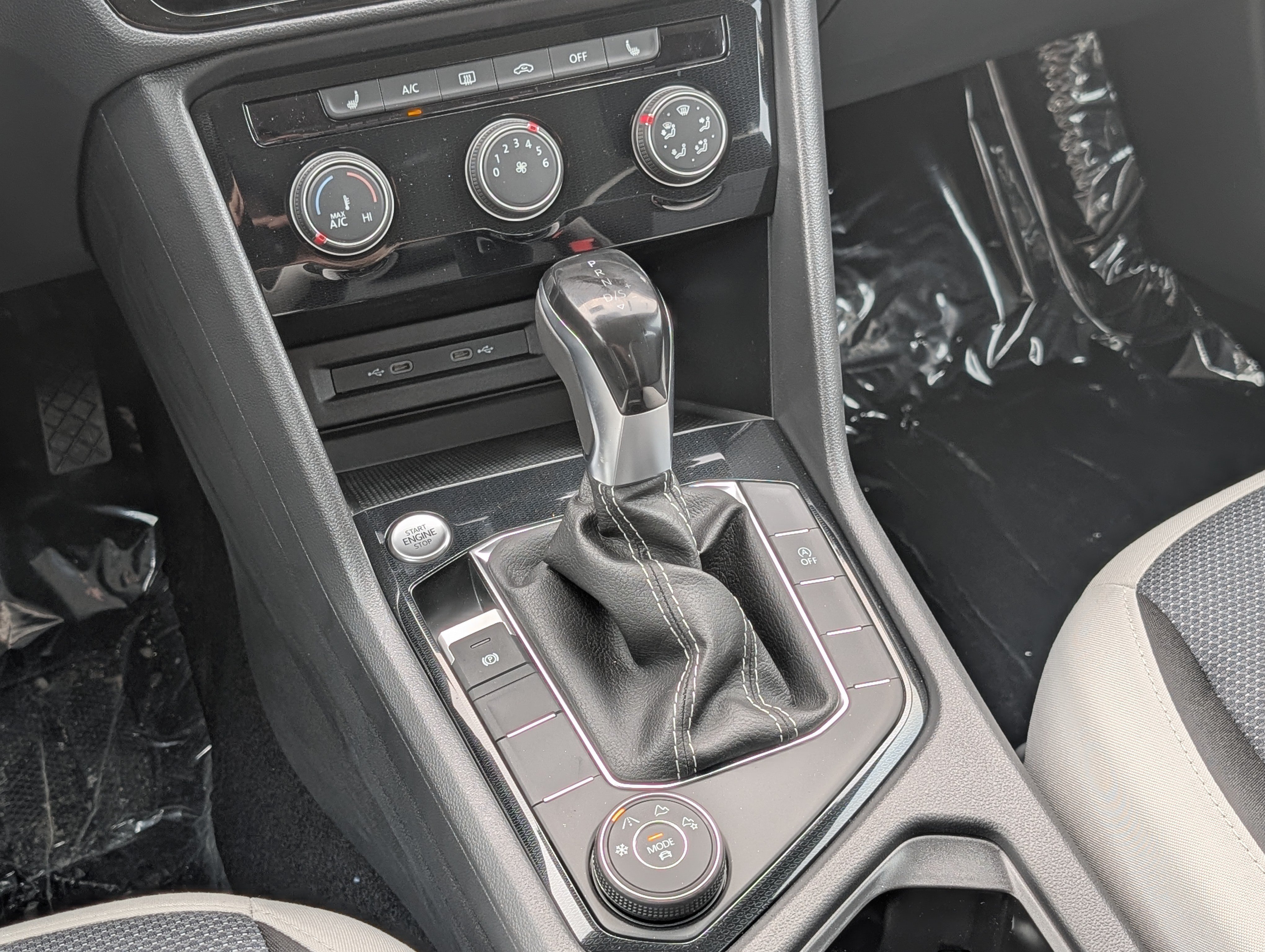 New 2026 Volkswagen Taos S AWD/4WD image 9