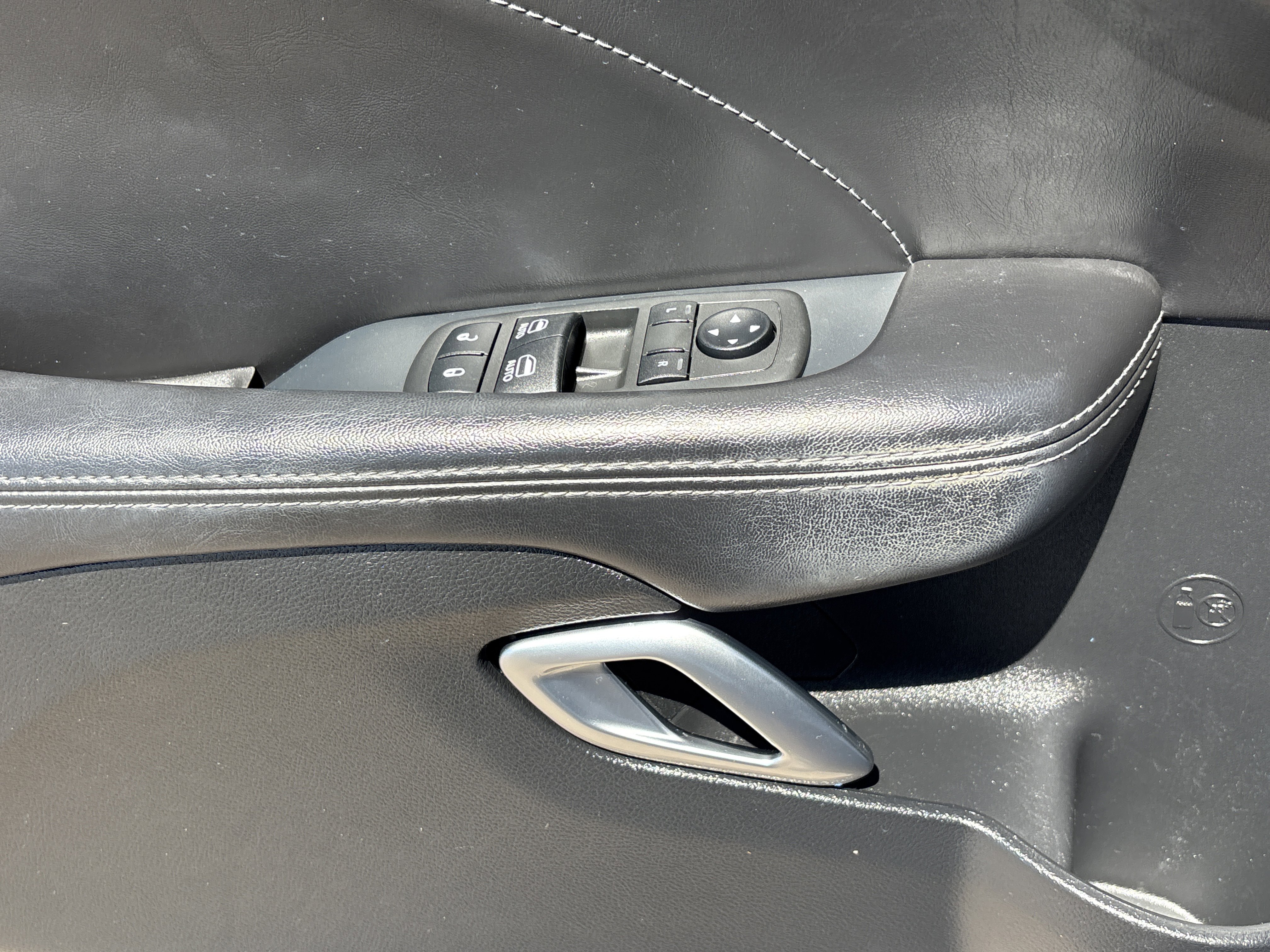 Used 2019 Dodge Challenger SXT w/ Plus Package RWD image 20