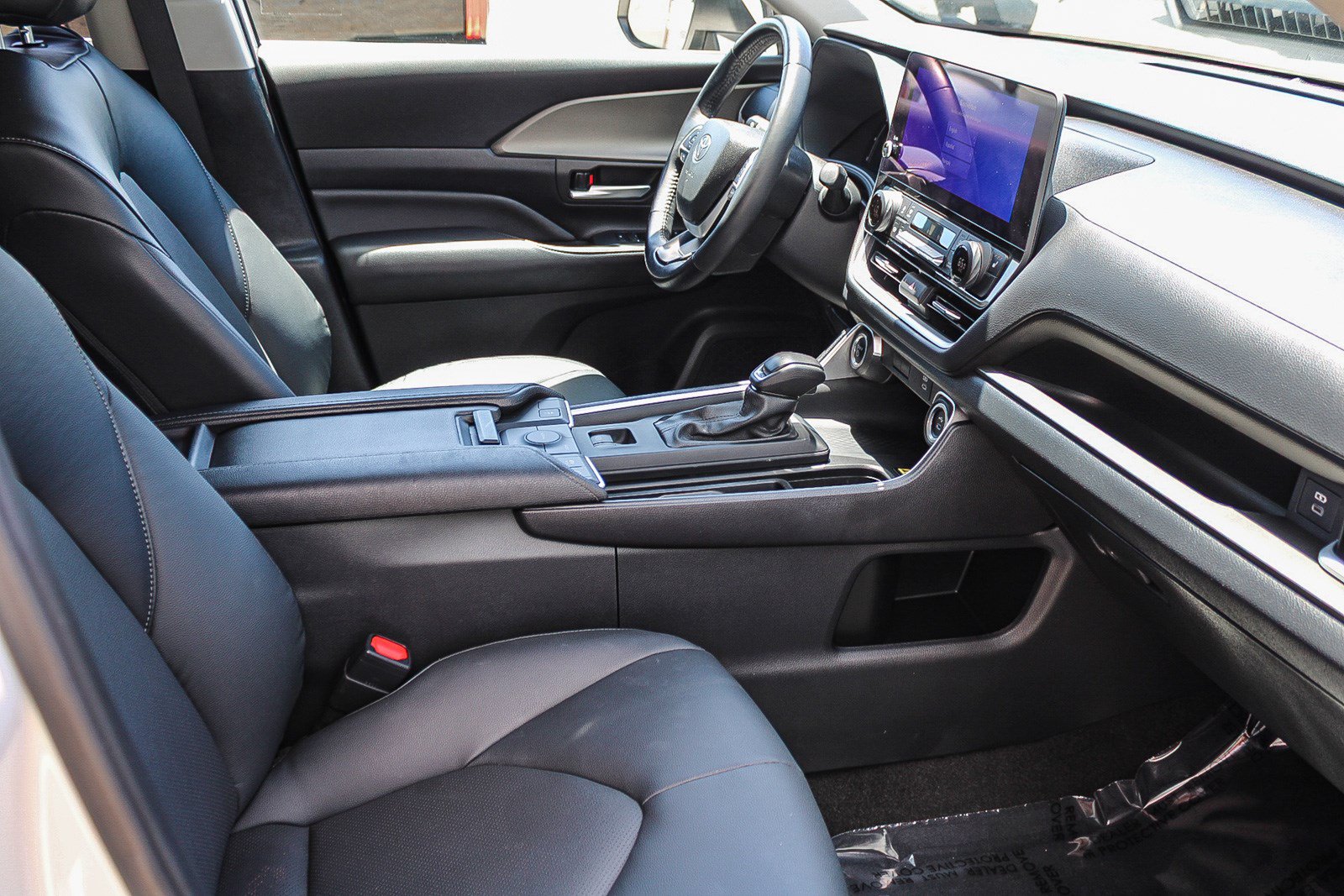 Certified 2024 Toyota Grand Highlander AWD Hybrid image 18