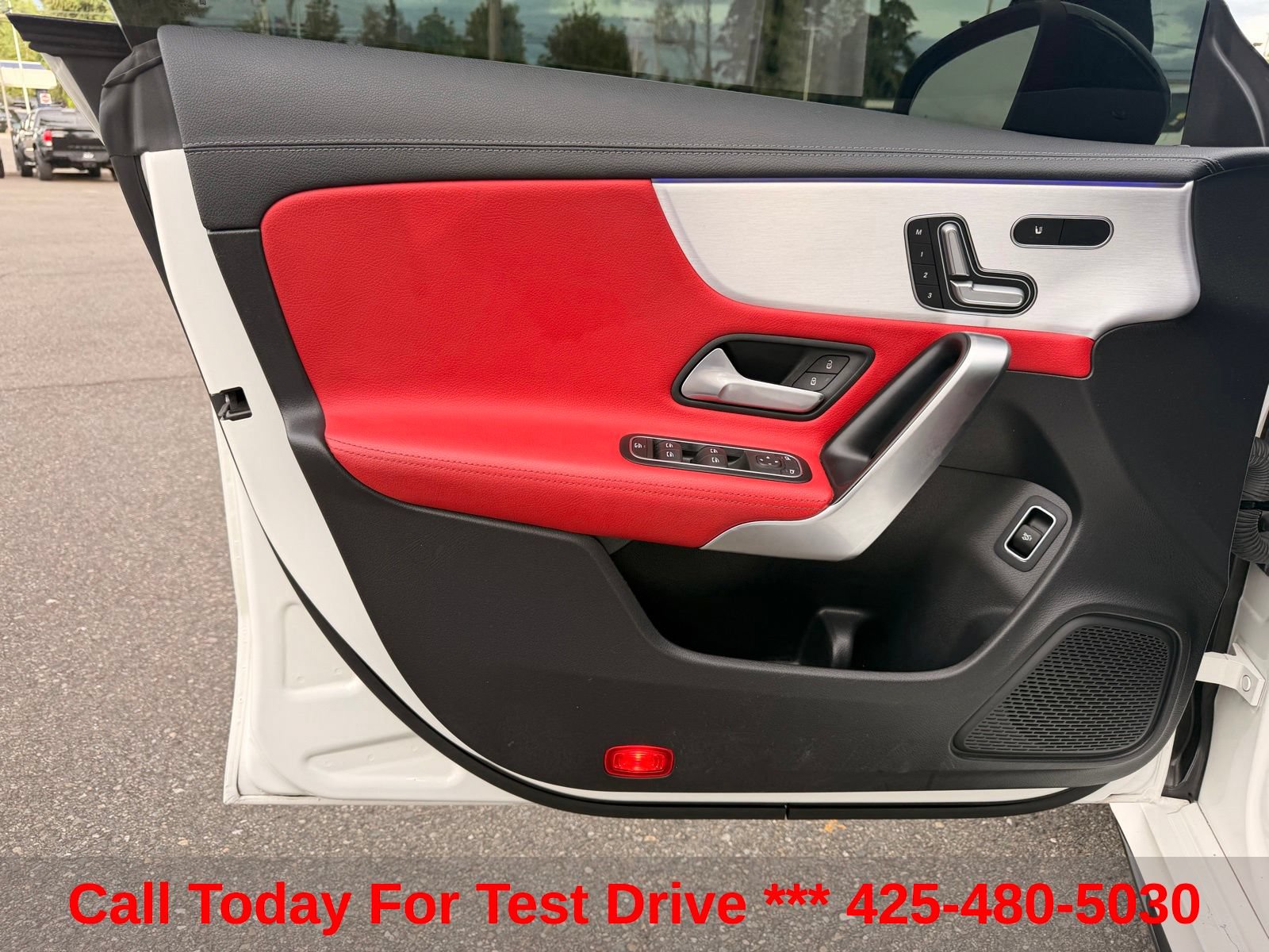 Used 2020 Mercedes-Benz CLA 35 AMG 4MATIC image 23
