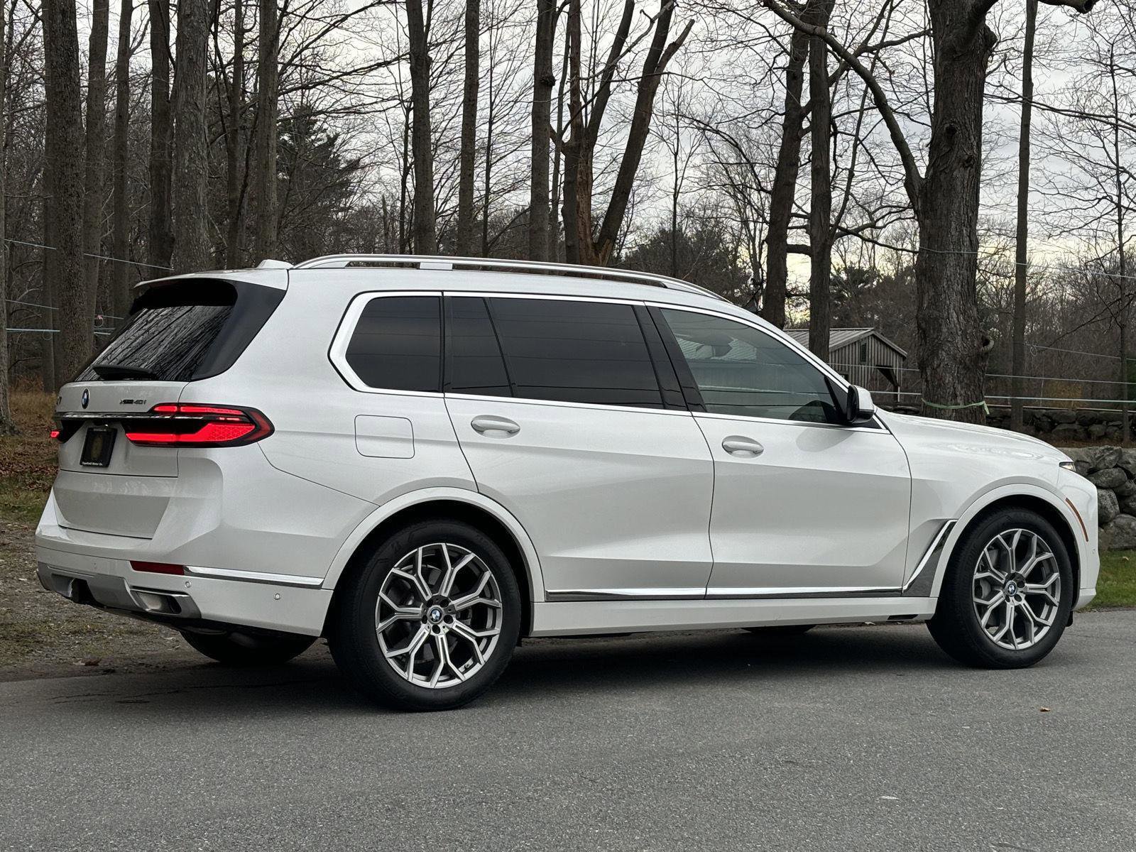 Used 2023 BMW X7 xDrive40i w/ Premium Package image 18