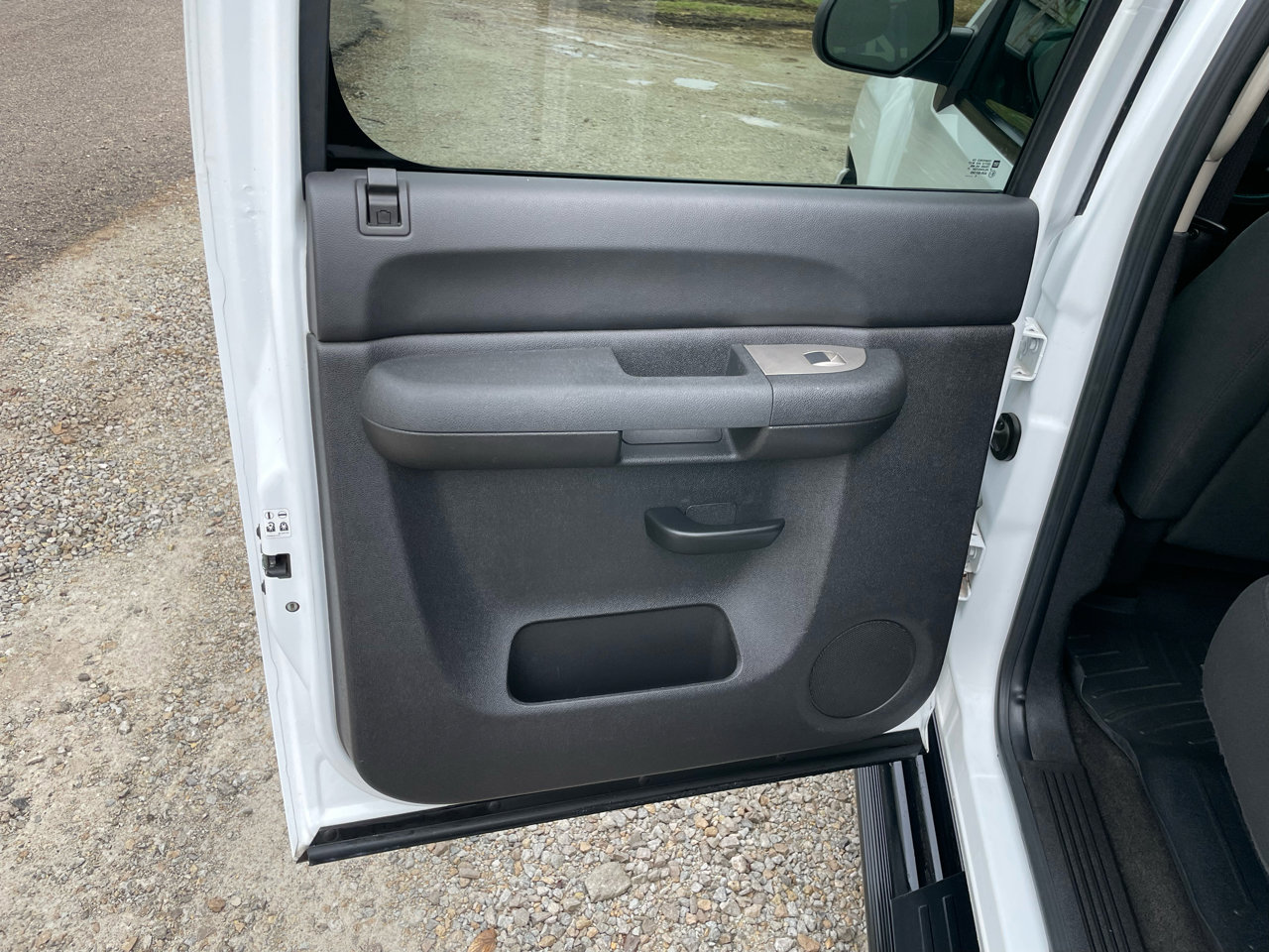 Used 2011 Chevrolet Silverado 1500 LT w/ All-Star Edition image 9