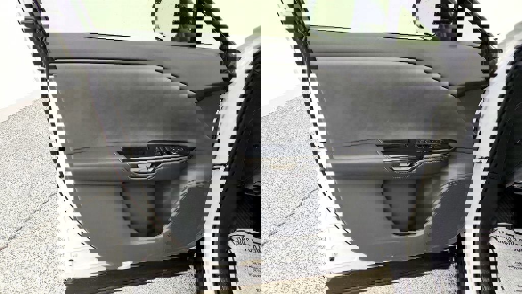 Used 2024 Lexus RZ 450e Premium w/ Technology Package image 11