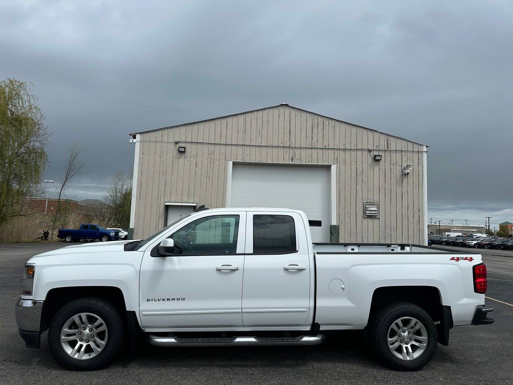 Used 2019 Chevrolet Silverado 1500 LT w/ All Star Edition AWD/4WD image 10