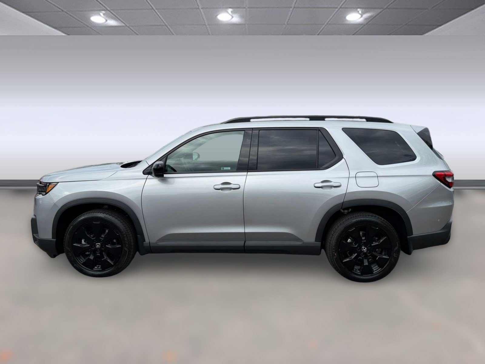 New 2026 Honda Pilot Black Edition image 2