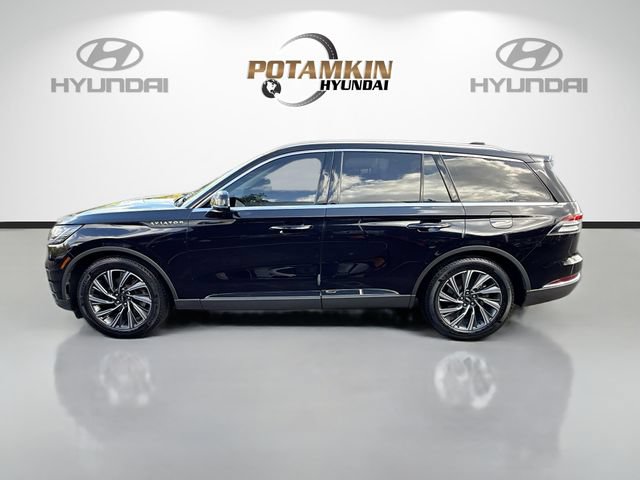 Used 2025 Lincoln Aviator 2WD image 8