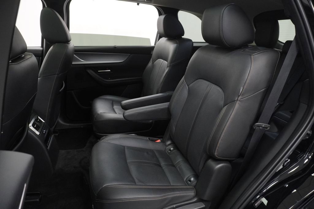 Used 2024 MAZDA CX-90 3.3 Turbo w/ Premium Package AWD/4WD image 19