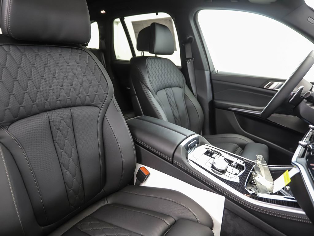 New 2026 BMW X5 M60i image 31