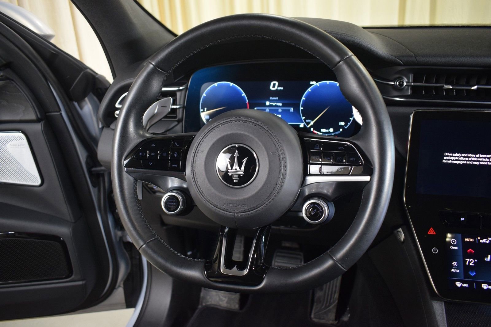 Used 2023 Maserati Grecale Modena AWD/4WD image 28