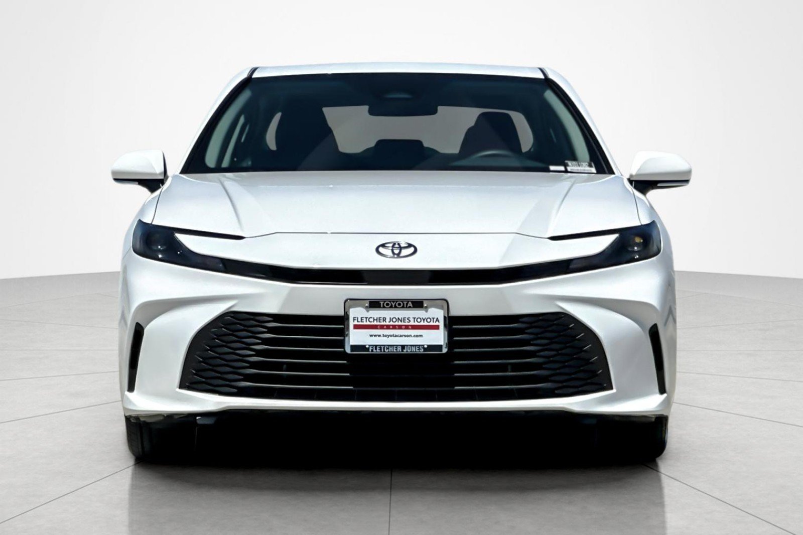 Used 2026 Toyota Camry LE FWD image 8
