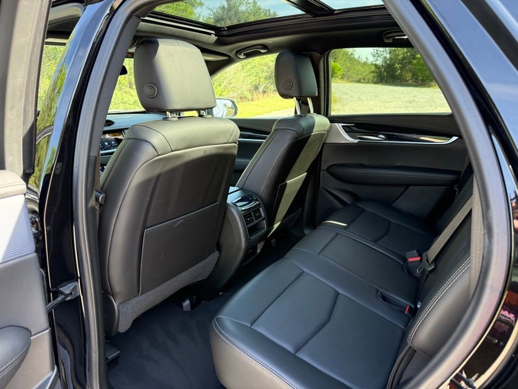 Certified 2025 Cadillac XT5 Premium Luxury image 26