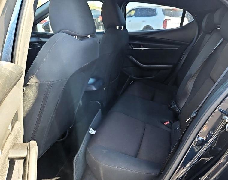 Used 2022 MAZDA MAZDA3 s image 7