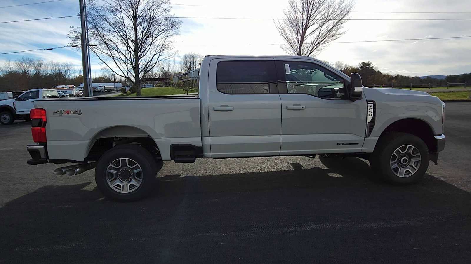 New 2026 Ford F250 Lariat w/ Snow Plow Prep Package AWD/4WD image 9