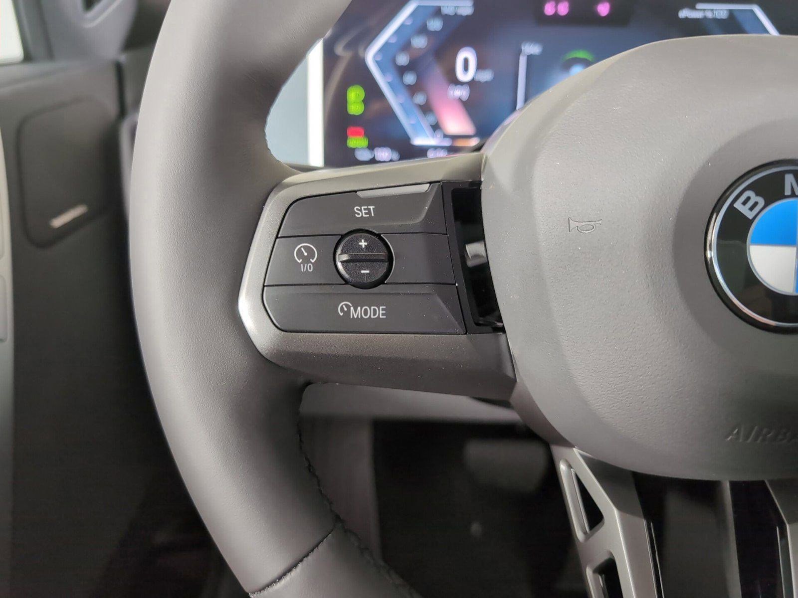 Used 2025 BMW iX xDrive50 w/ Premium Package image 14