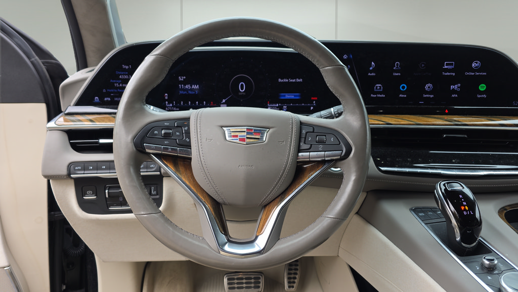 Used 2023 Cadillac Escalade ESV Sport Platinum w/ LPO, ONYX Package AWD/4WD image 22
