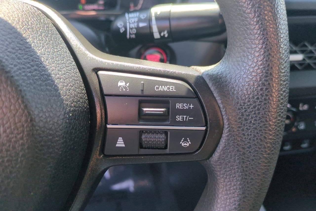 Certified 2023 Honda Accord EX image 13