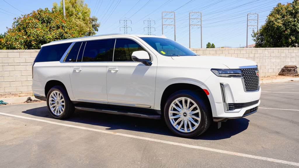 Certified 2021 Cadillac Escalade ESV Luxury RWD image 6