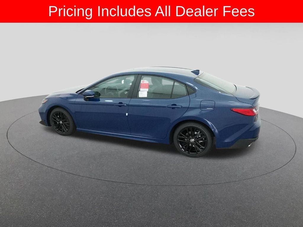 New 2026 Toyota Camry SE FWD image 4