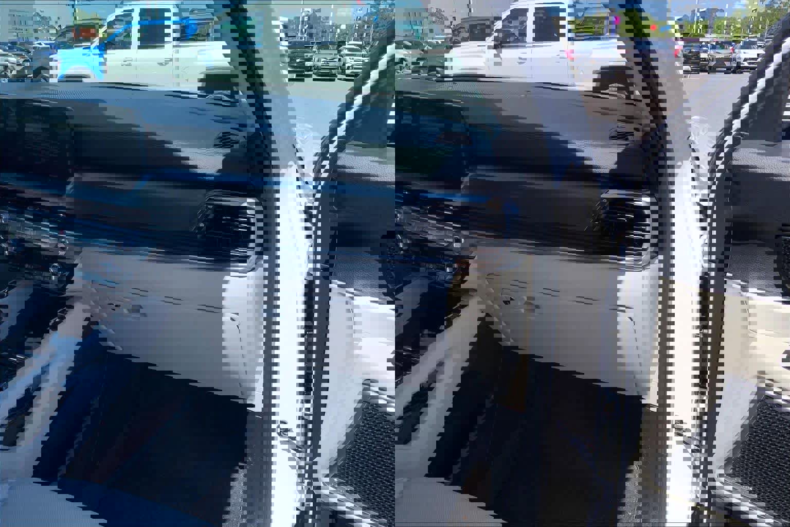 Used 2024 Kia Telluride S image 17