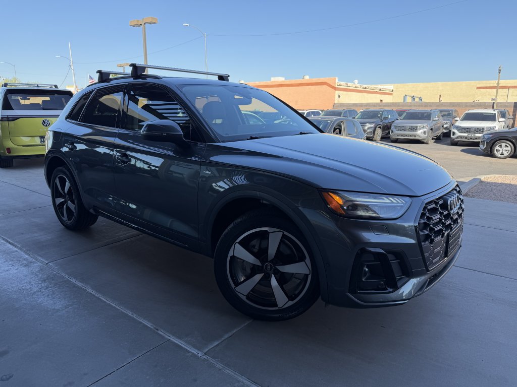 Used 2023 Audi Q5 2.0T Prestige w/ Prestige Package AWD/4WD image 6