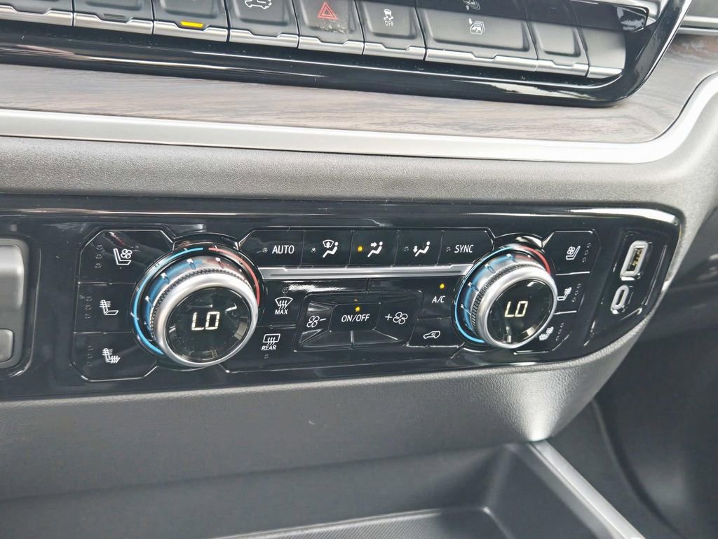 New 2026 GMC Sierra 1500 SLT w/ SLT Premium Package image 32