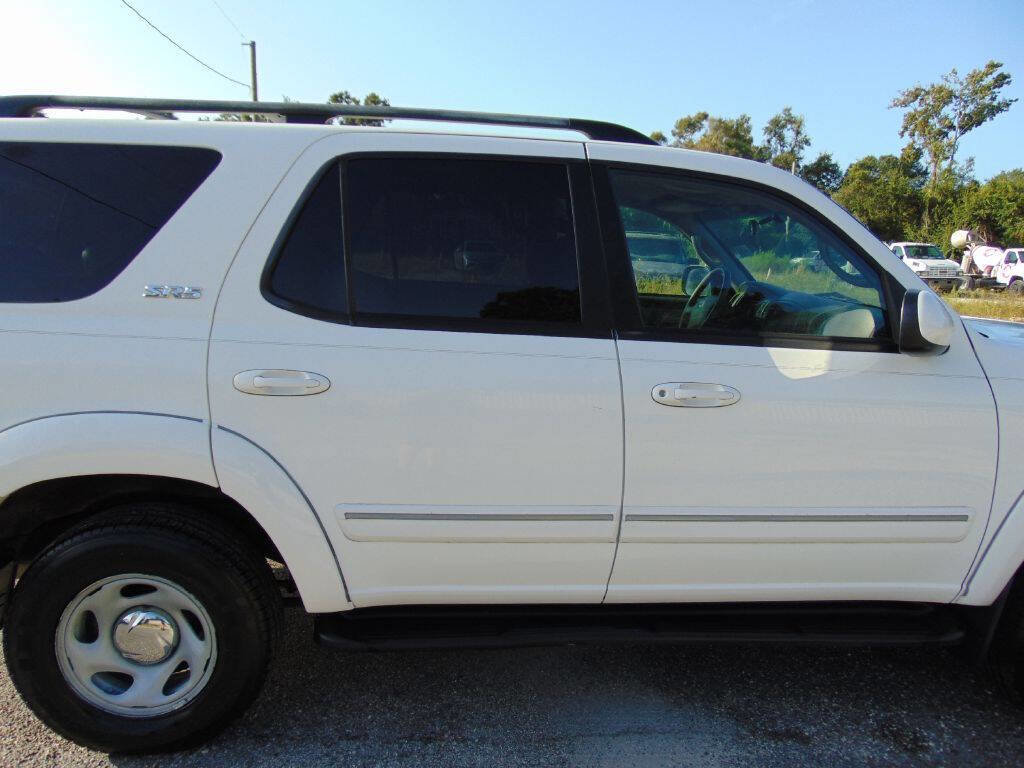 Used 2005 Toyota Sequoia SR5 image 13