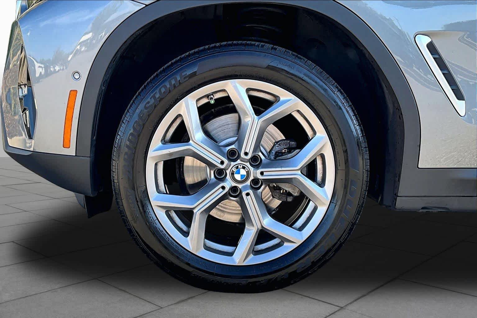 Used 2024 BMW X3 sDrive30i w/ Convenience Package RWD image 10