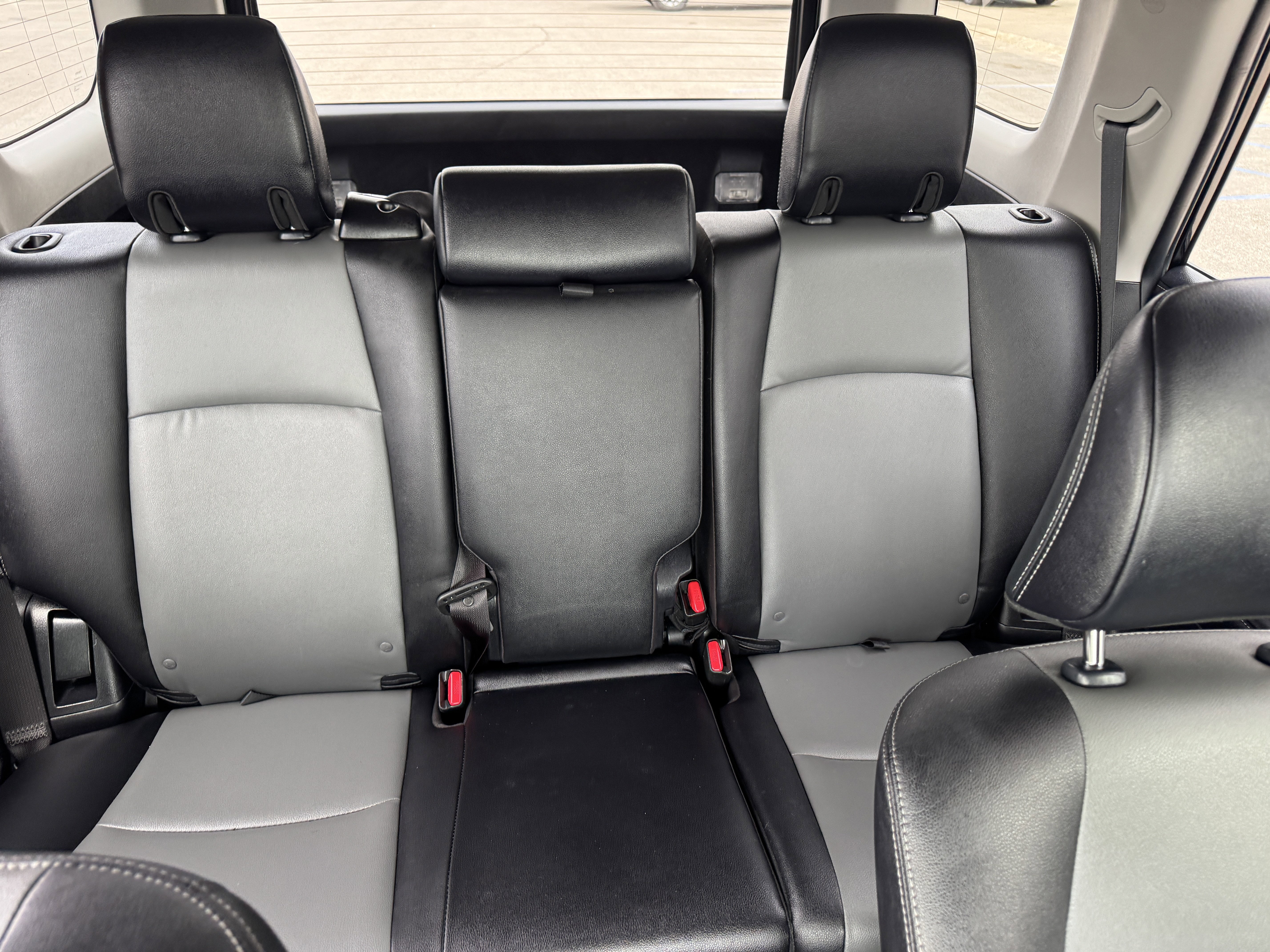 Used 2018 Toyota 4Runner SR5 Premium AWD/4WD image 12