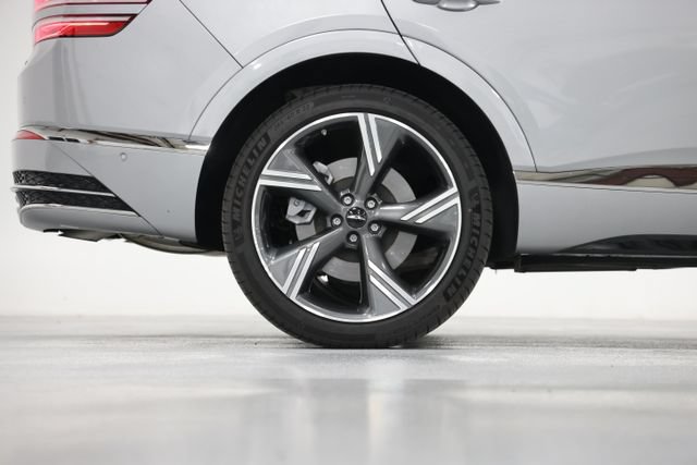 New 2026 Genesis GV80 3.5T Prestige AWD/4WD image 17